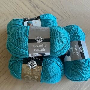 (4) Skeins Loops & Threads Aqua #01201 Yarn